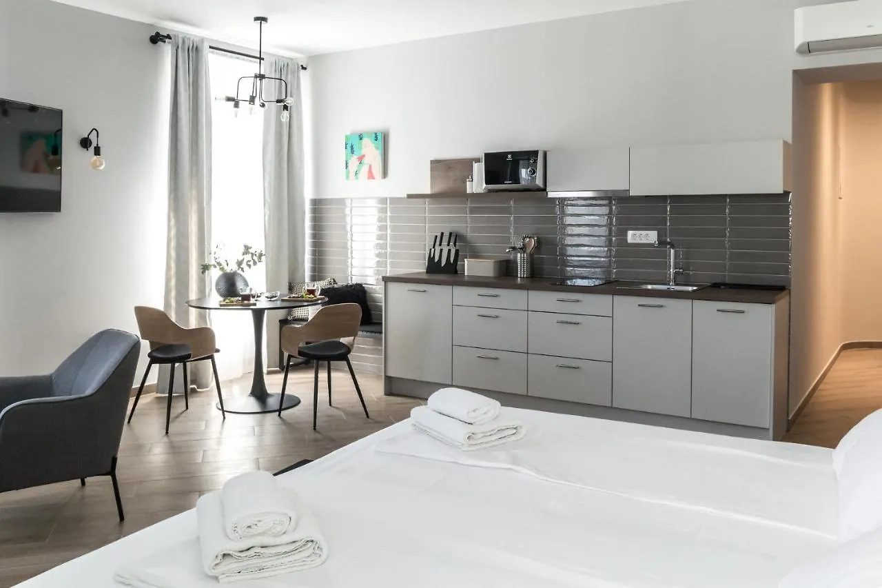 Dolac Apartments Rijeka Croatia