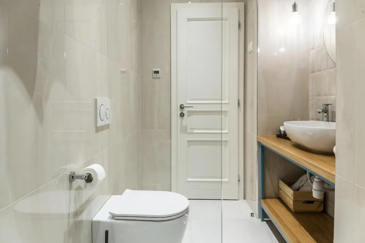 Dolac Apartments 0*, Rijeka Croatia