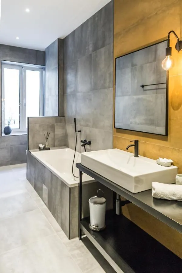 Dolac Apartments